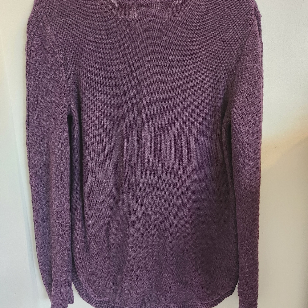Euc sonoma size medium purple sweater - Picture 2 of 4